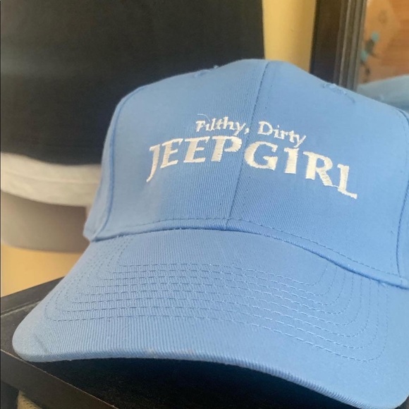 🌻 Trucker style hat with Filthy Dirty Jeep Girl - Picture 1 of 2